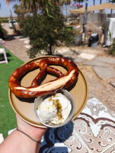 עגלושקי עגלת קפה תמונה של בייגל עם גבינה