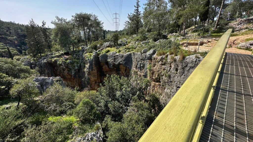 טיול לגליל התחתון תמונה של קניון בית הכרם